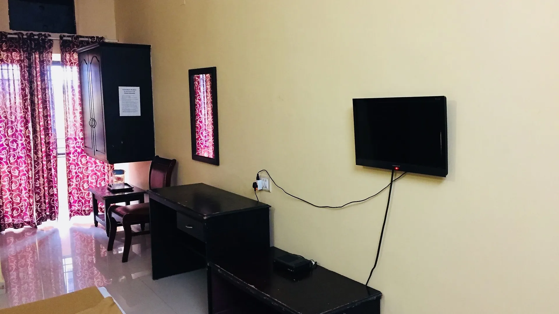 فندق New Queens Residency Kochi