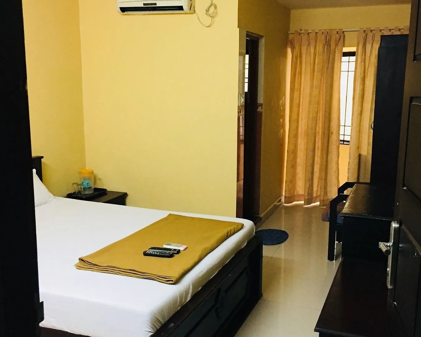 Szálloda New Queens Residency Kochi